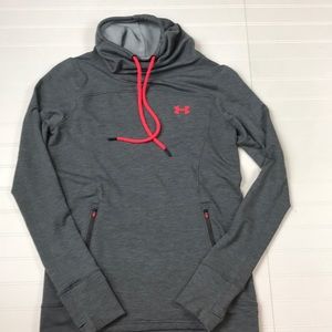 Under Armour women’s Gray Loose Small sweatshirt